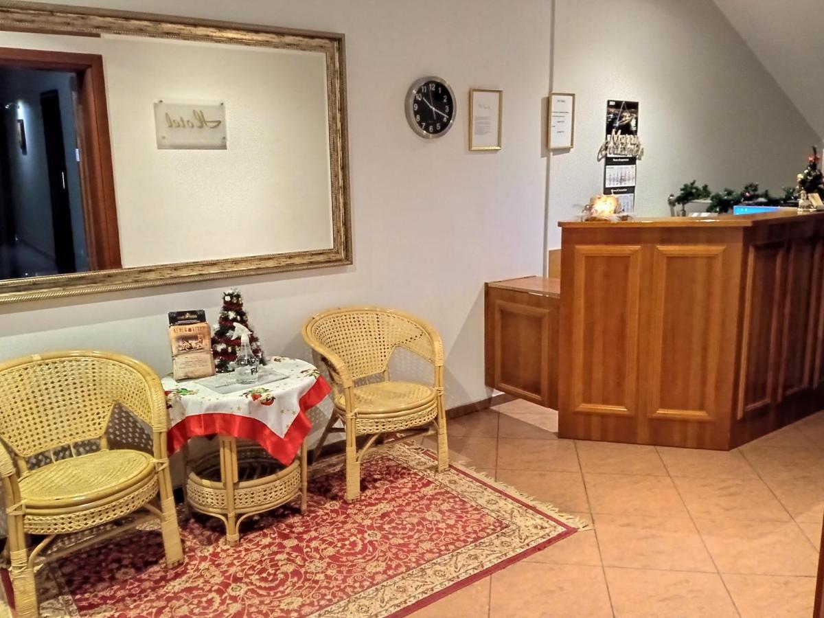 Centrum Konferencyjne Sultan Marki  Εξωτερικό φωτογραφία